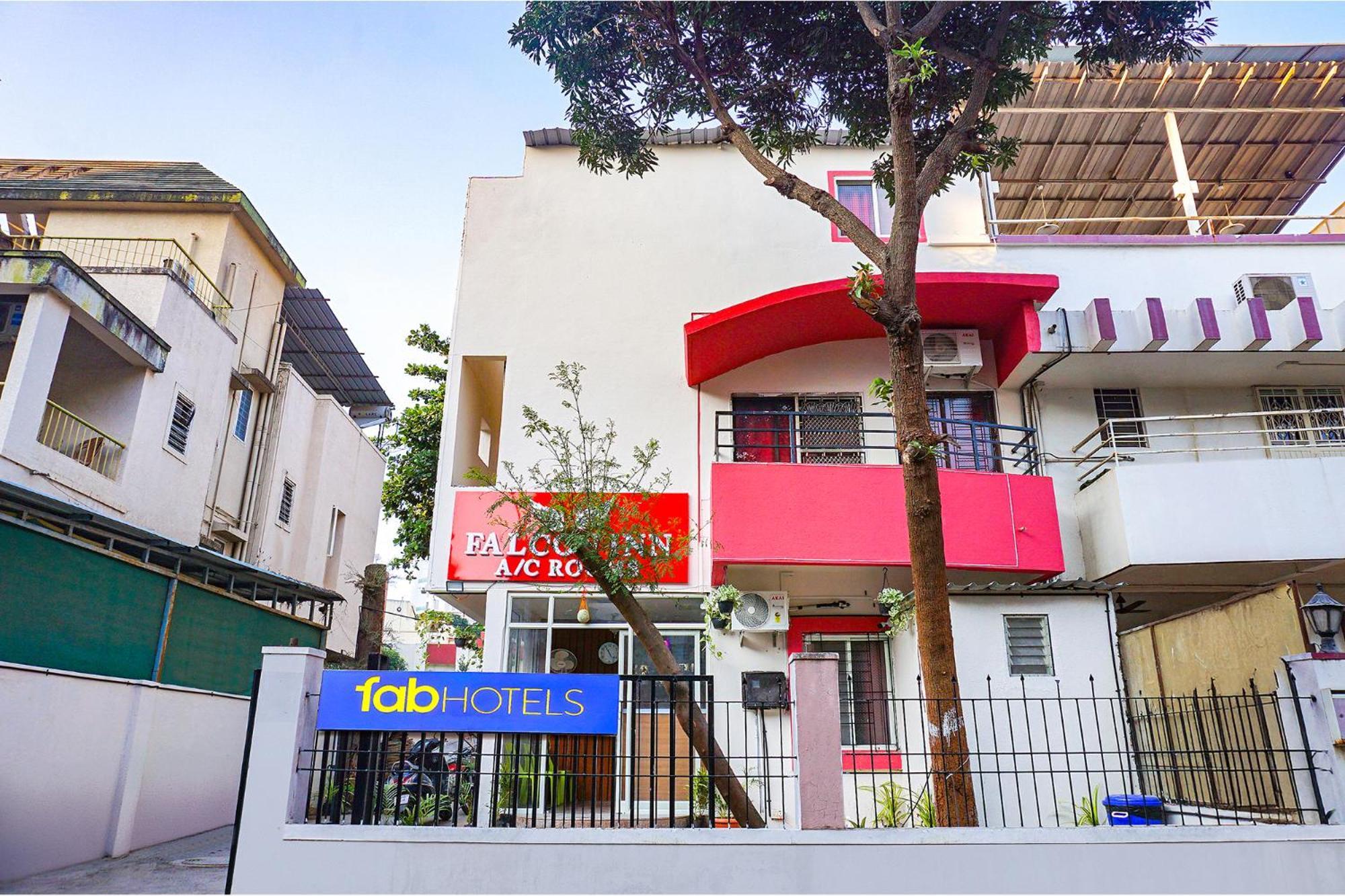 Fabhotel Falcon Inn -Behind The Dmart Baner Pune Exterior photo